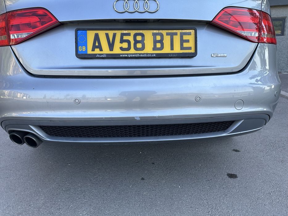 Bara spate s line audi a4 b8 berlina sedan  ly7g cu senzori parcare