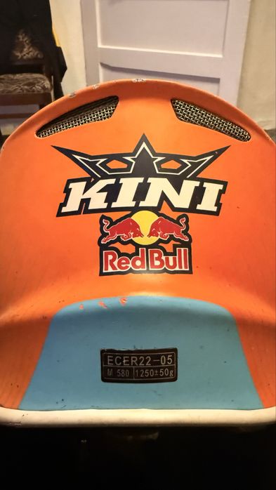Casca motocross redbull kini