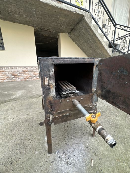 Буржуйку печка.