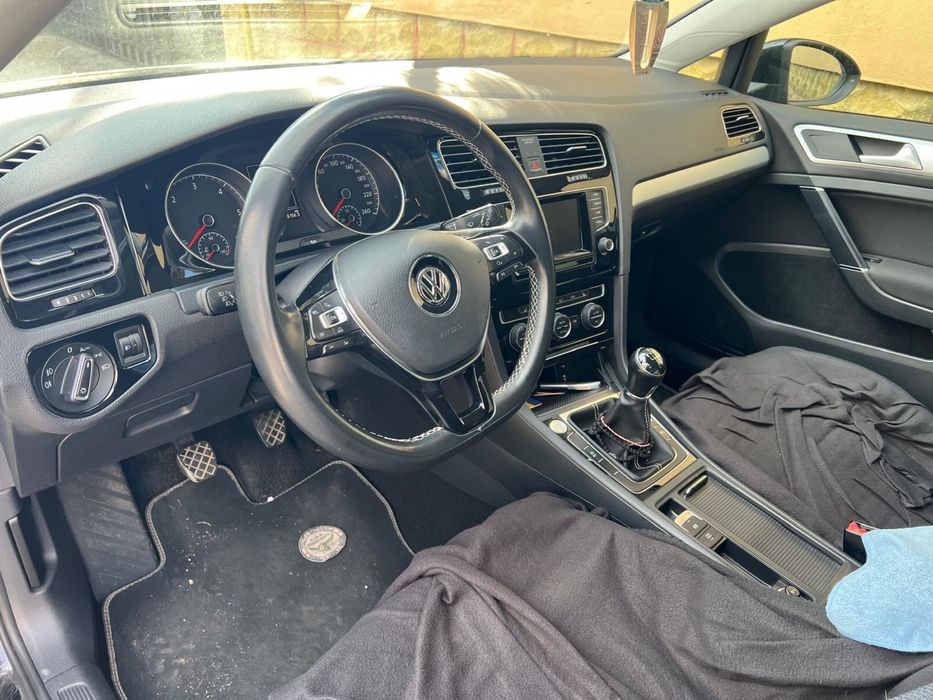 VOLKSWAGEN Golf 2014 — imagine 5