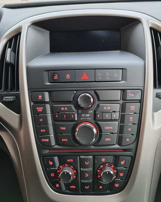 Opel Astra J 1,4 benzina 140 cai model 2014