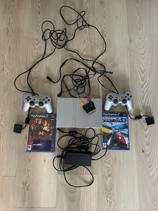 Closed
Sony Playstation 2 Slim Console | Silver | PS2 Console | Used Playstation Console
