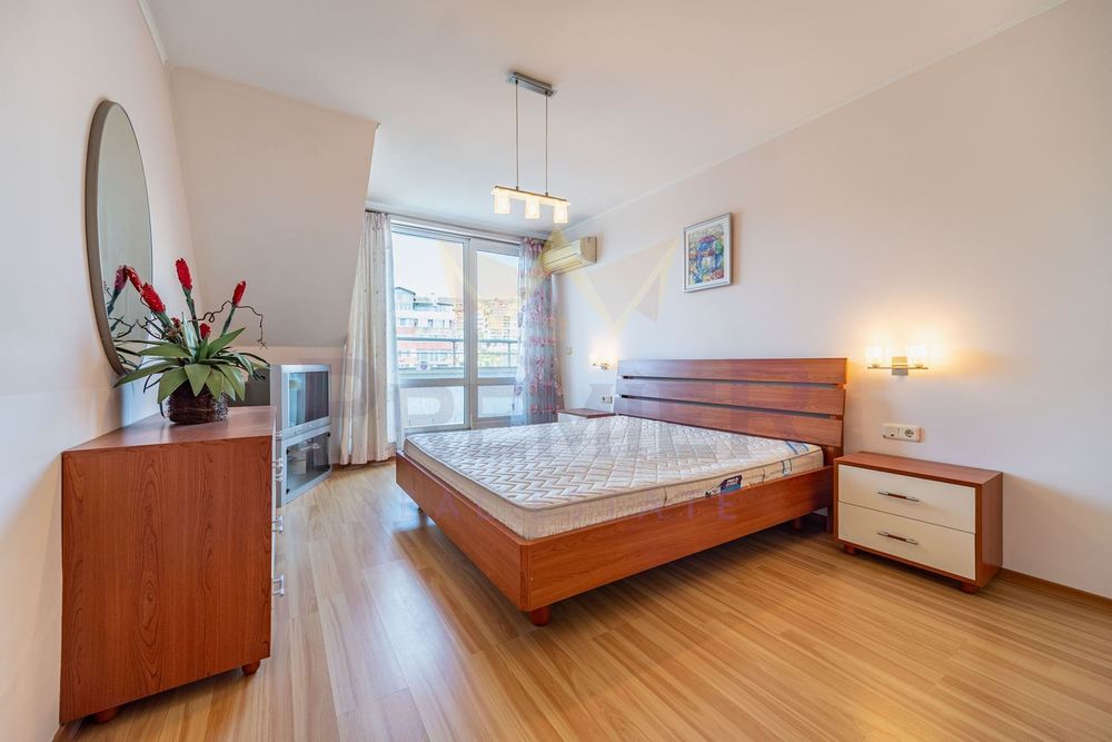 Продава се Многостаен апартамент в Варна, Бриз - 254 кв.м за 1414 €/кв.м - Снимка #6