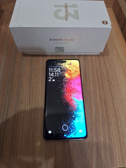 Телефон XIAOMI 13 Lite