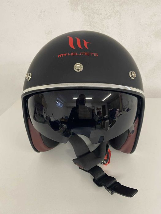 Каска MT Helmets Le Mans
