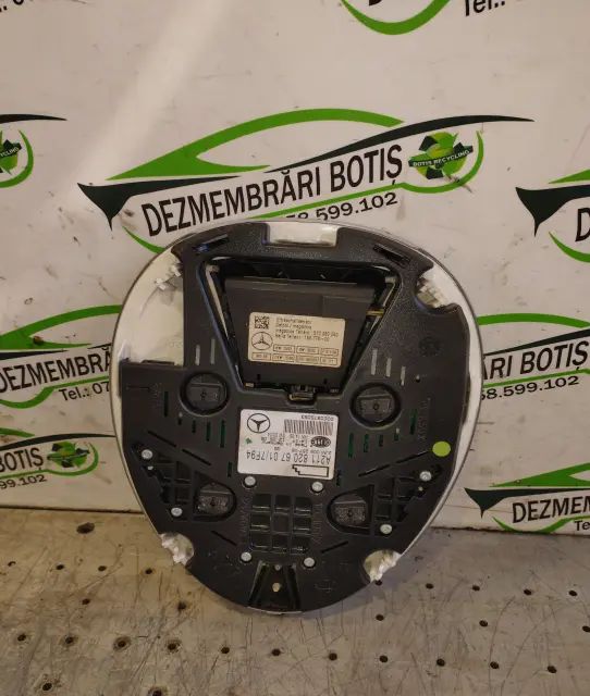 Lampa plafon Mercedes-Benz E-Class 2005