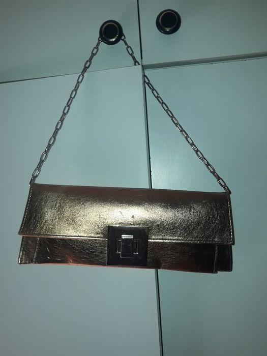 Бална рокля, обувки и чанта