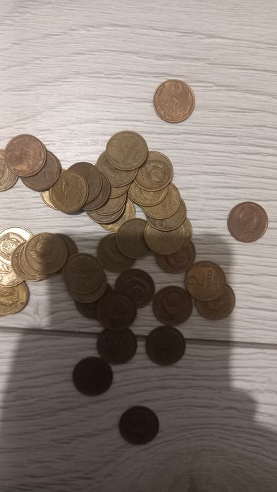 Продам монеты копейки