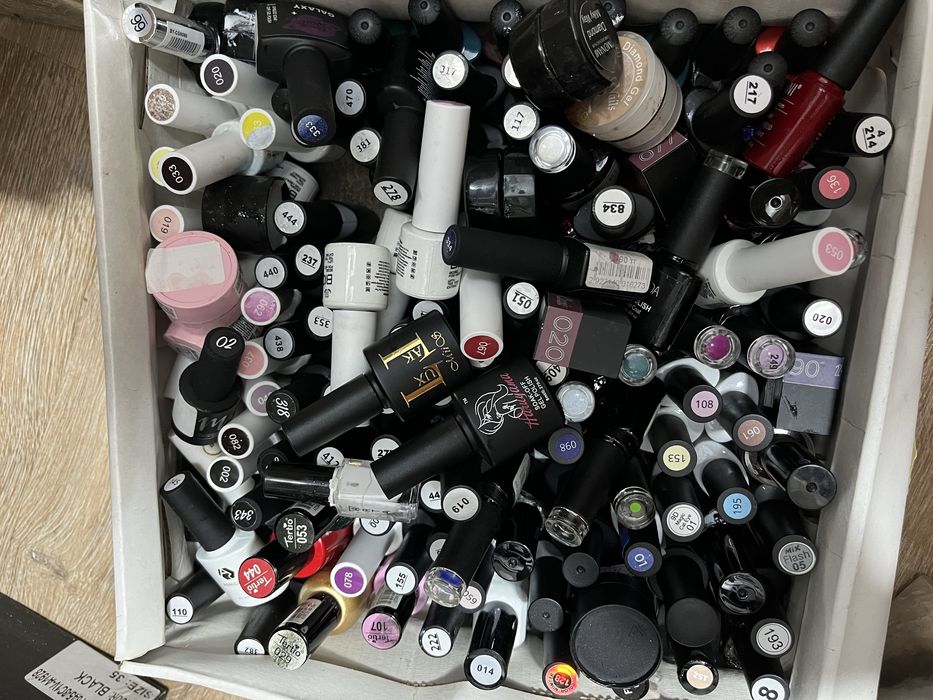 Продам набор для маникюра