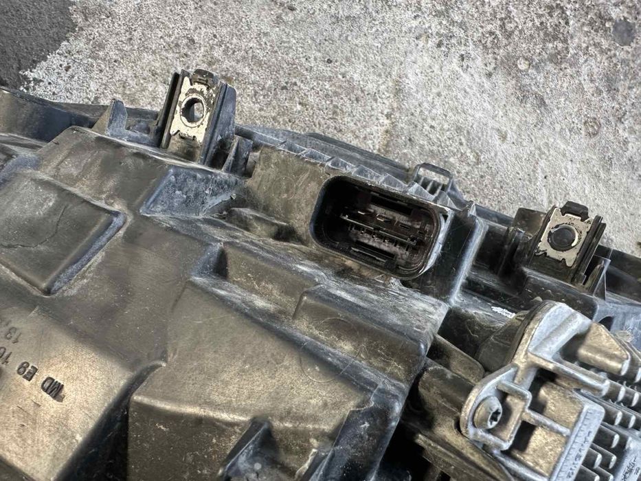 Фарове БМВ BMW F32 F33 F36