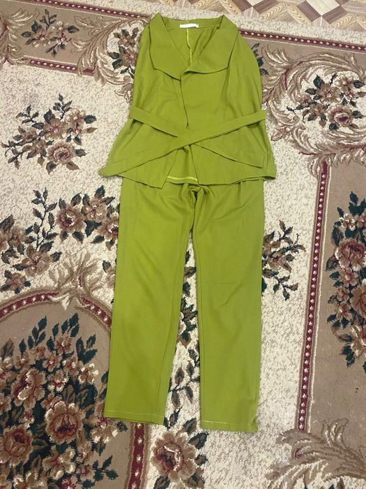 вещи в отличном состоянии