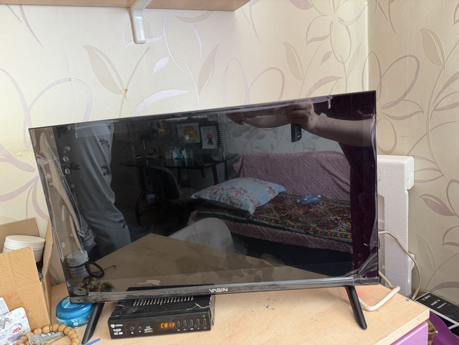Продам телевизор