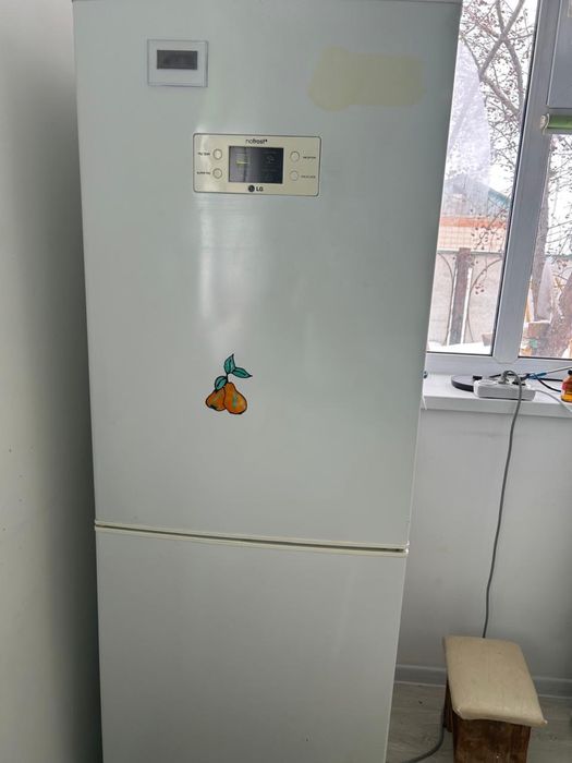 Продам холодильник.