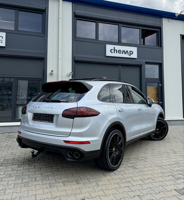 Porsche Cayenne Facelift 92A • Pano • Matrix • Chrono • 3.0d • 262 CP • 07.2016