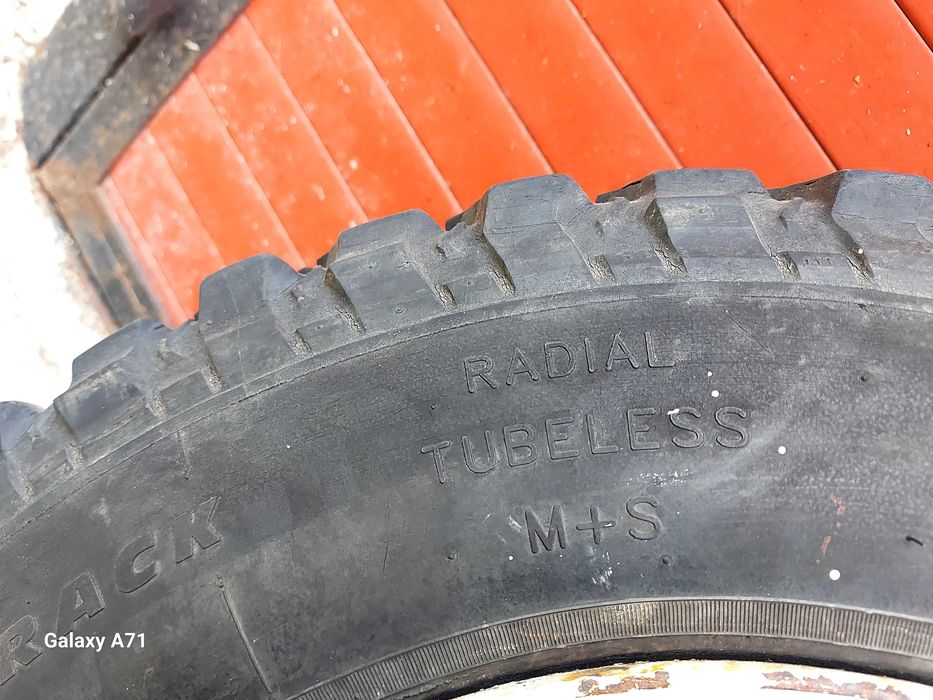 Vand cauciucuri cu jenti RADIAL TUBLESS M+S 195/80 R15