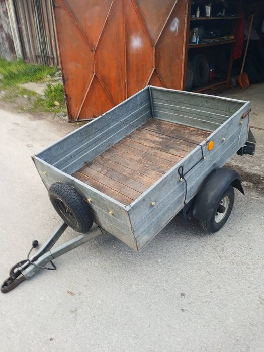 Продавам ремарке IFA HP 401