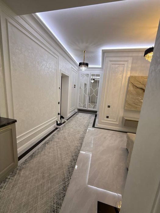 Сдам в Новостройке ул. Бабура, 2х комнатную с закр. Паркингом.