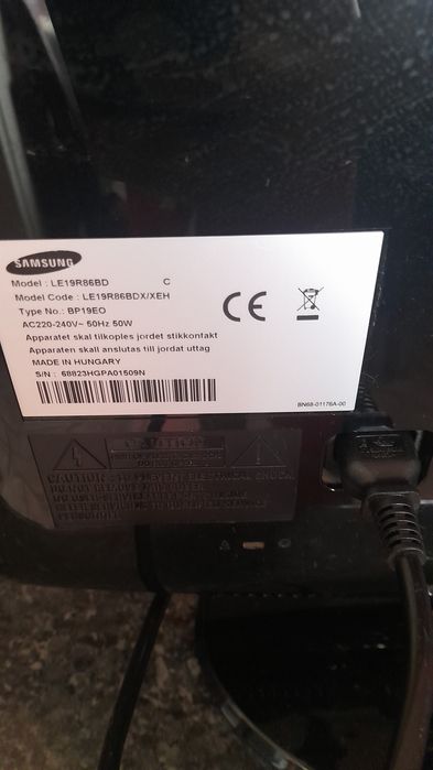 Vând tv Samsung   HD