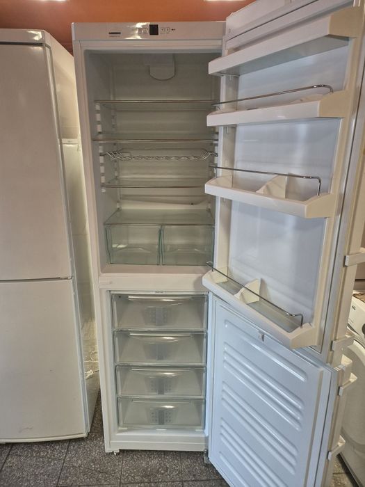 Хладилник с фризер Либхер 200/60/60 гаранция 24м