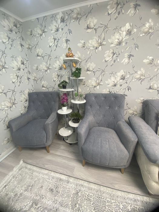 Продам шикарный уголок