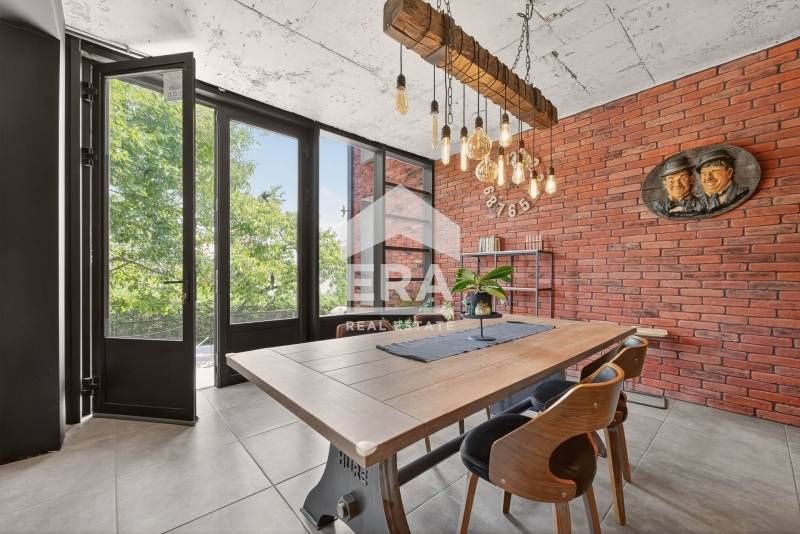 Продава се Къща в Варна, м-т Кочмар - 272 кв.м за 1107 €/кв.м - Снимка #10