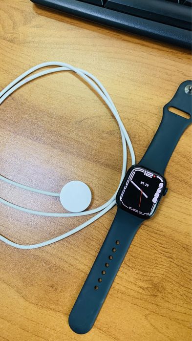 Apple watch 7 . 41 мм