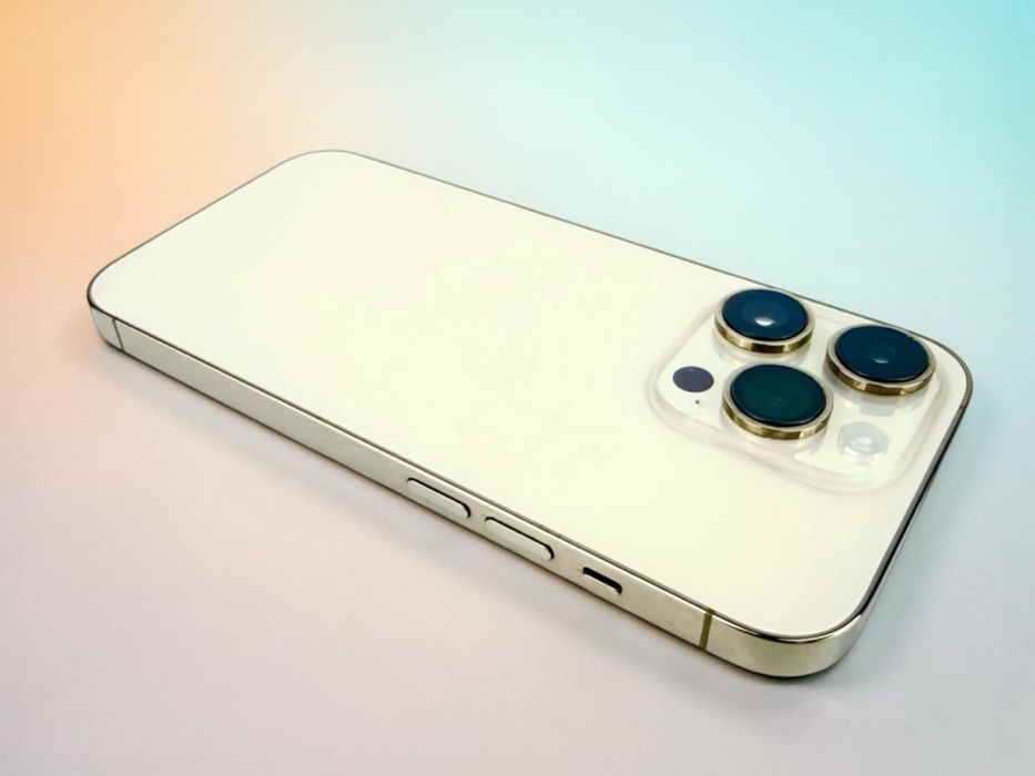 Apple iPhone 14 Pro 128GB Gold USA Перфектен Гаранция!