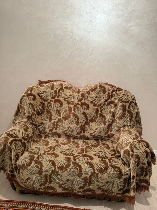 Ковры/раскладной диван