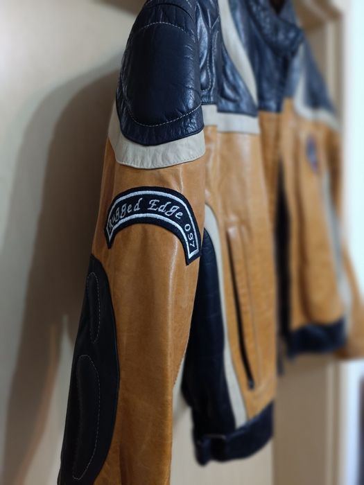 Jachetă de piele In Extenso