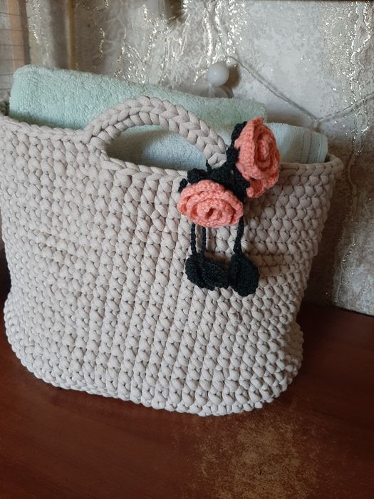 Ръчно плетен кош