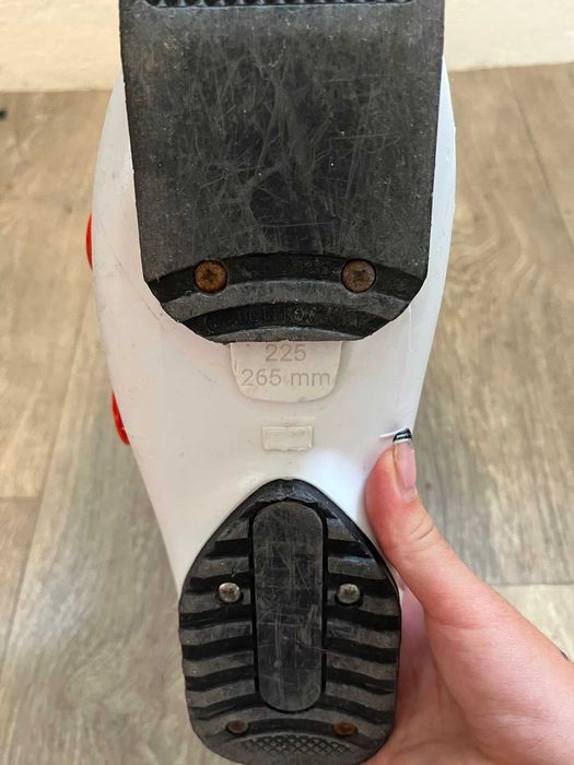 Ски обувки Rossignol