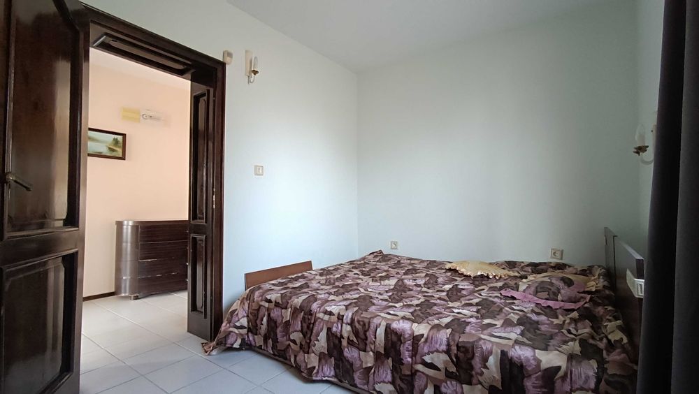 Продава се Къща в Варна, Център - 232 кв.м за 1187 €/кв.м - Снимка #11