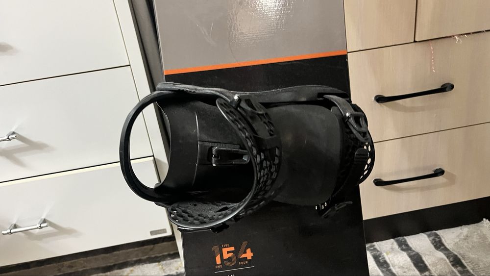 Сноуборд с креплением