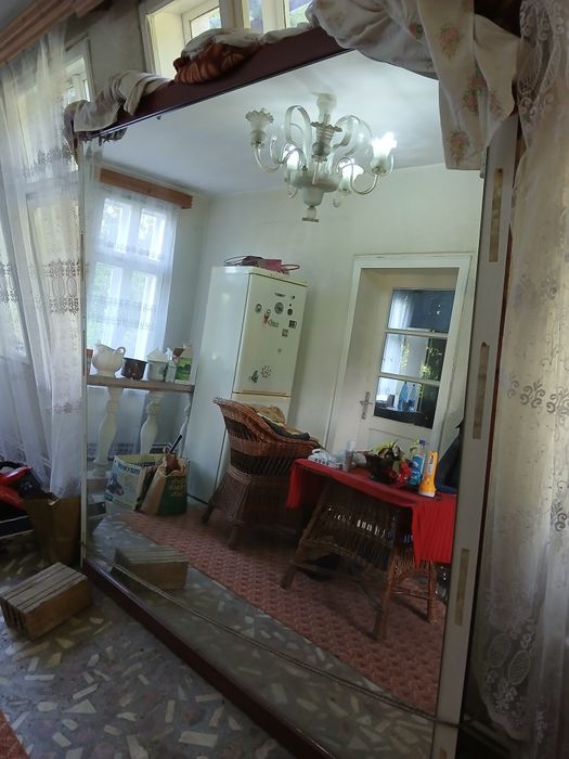 De vanzare oglinda  mare,  cu rama