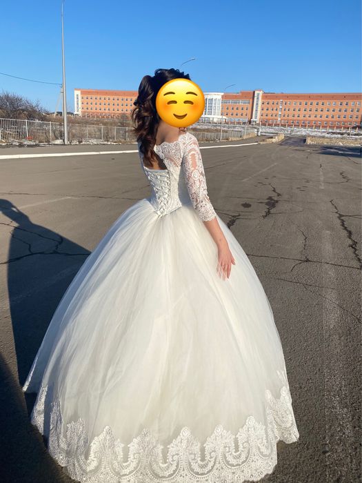 Свадебное платье