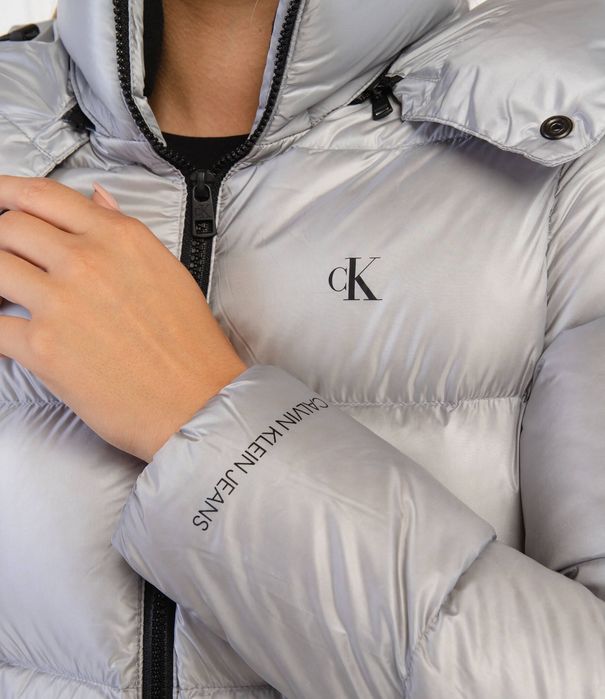 Ново яке Calvin Klein, гъши пух
