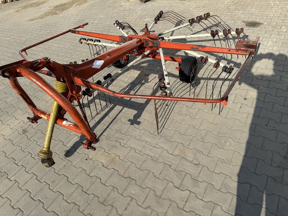 Vand Grebla de adunat fan Krone Claas Kuhn GA300