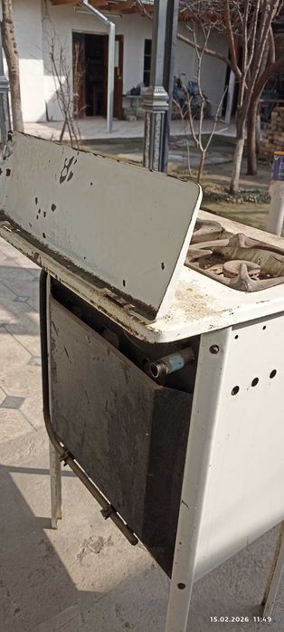 Плита газовая двух конфорочная  Б-У