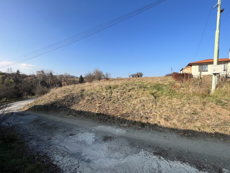 Продава се Парцел в с. Златуша, Област София-област - 1308 кв.м за 85 €/кв.м - Снимка #3