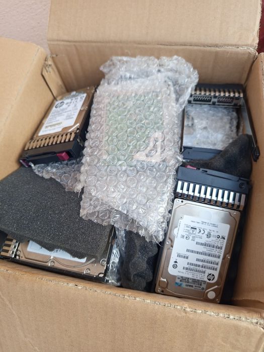 Hard disk 600 Gb server