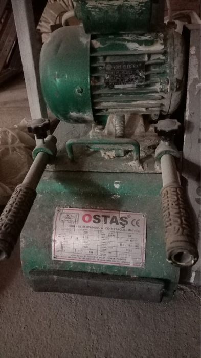 Шлейовайя машына пола