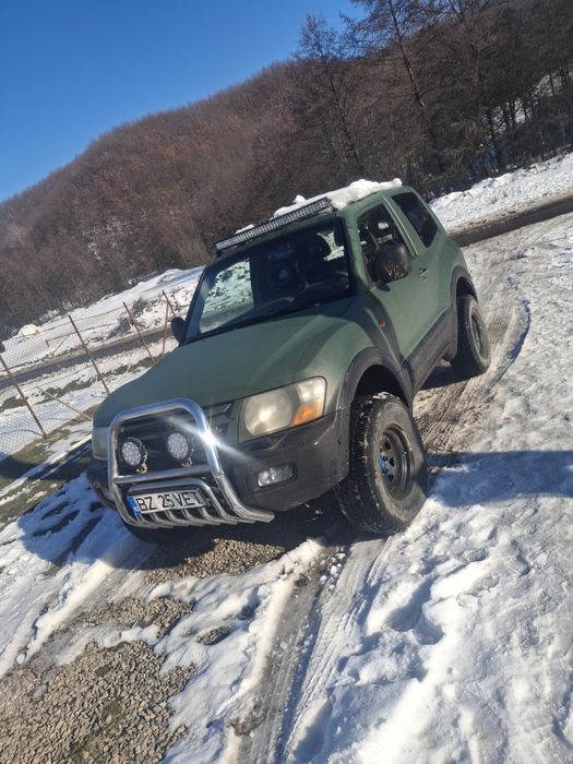 Vând Mițubiși pagero