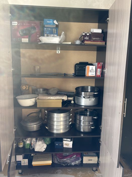 Продам шкафы.   .