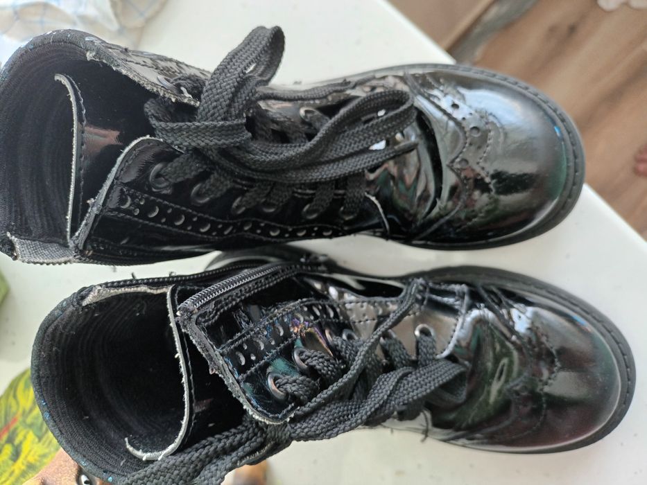 Детски маратонки, ботуши