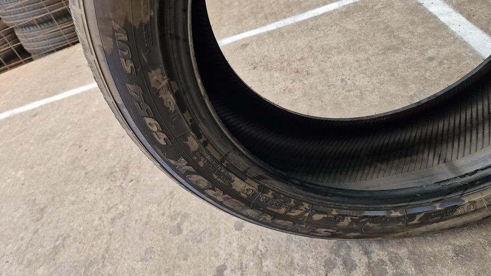 235 55 20 Toyo 2019 2 anvelope iarna