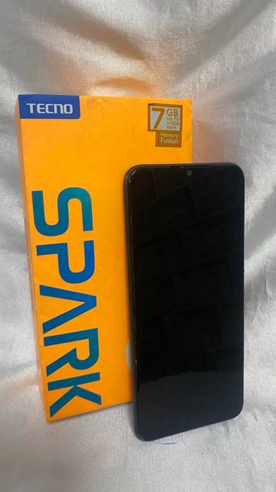 Смартфон Tecno Spark 8C ( город Шу ) лот 930680