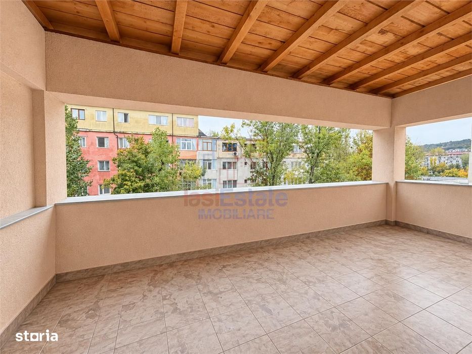 Apartament cu o camera + terasa, decomandat, 67mp, Alexandru