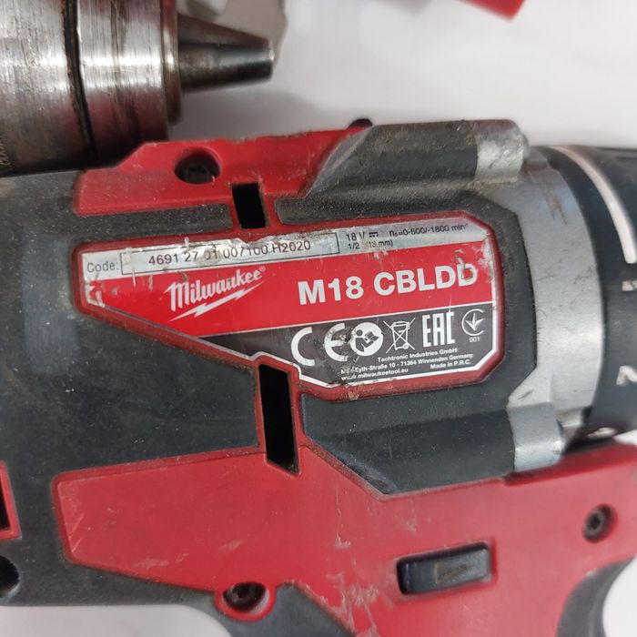 Безчетков акумулаторен винтоверт Милуоки Milwaukee M18 CBLDD 18 V