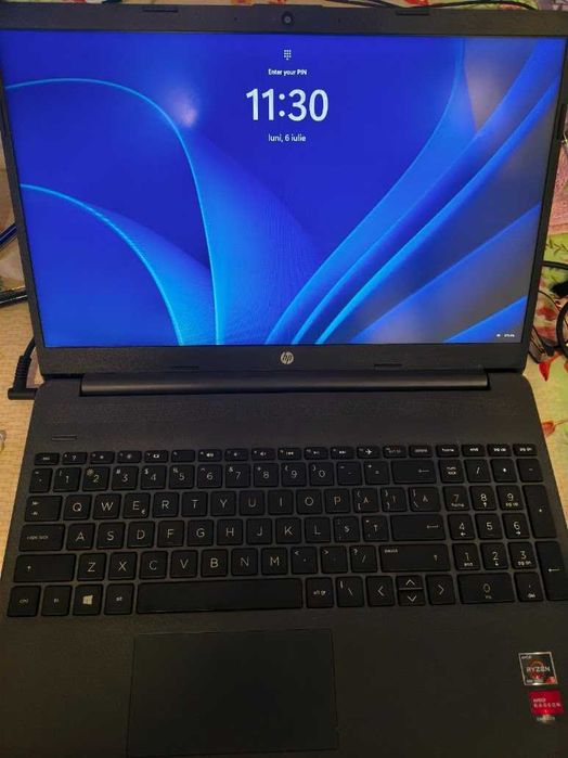 Laptop HP Ryzen 5 16GB RAM DDR4 3200 Mhz