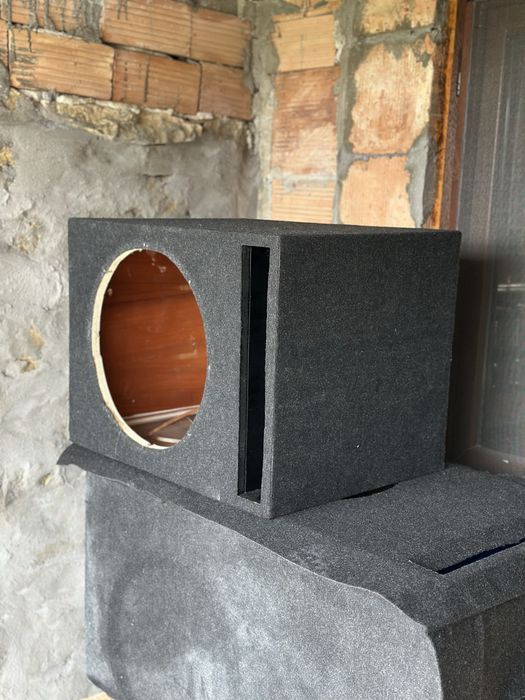 Кутия за 15 инчов говорител